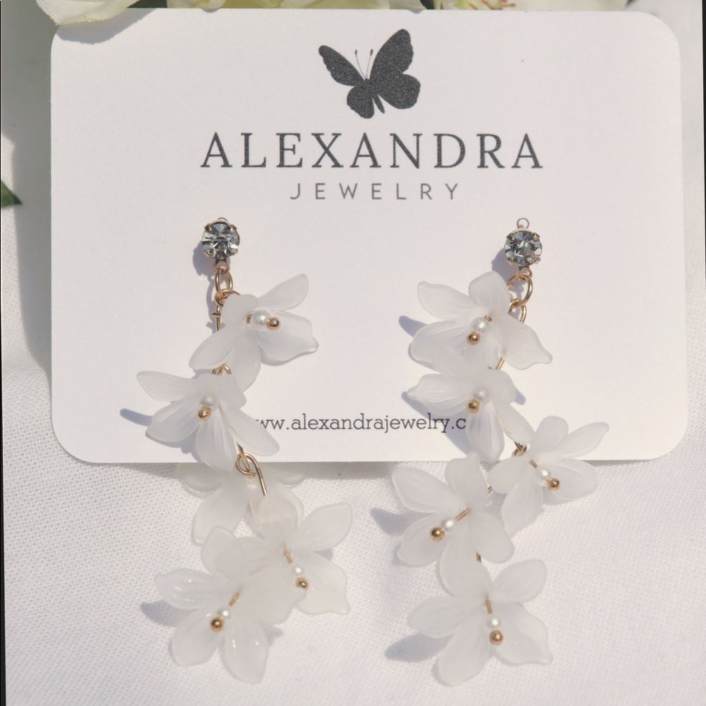 White Lilies Bouquet Earring
